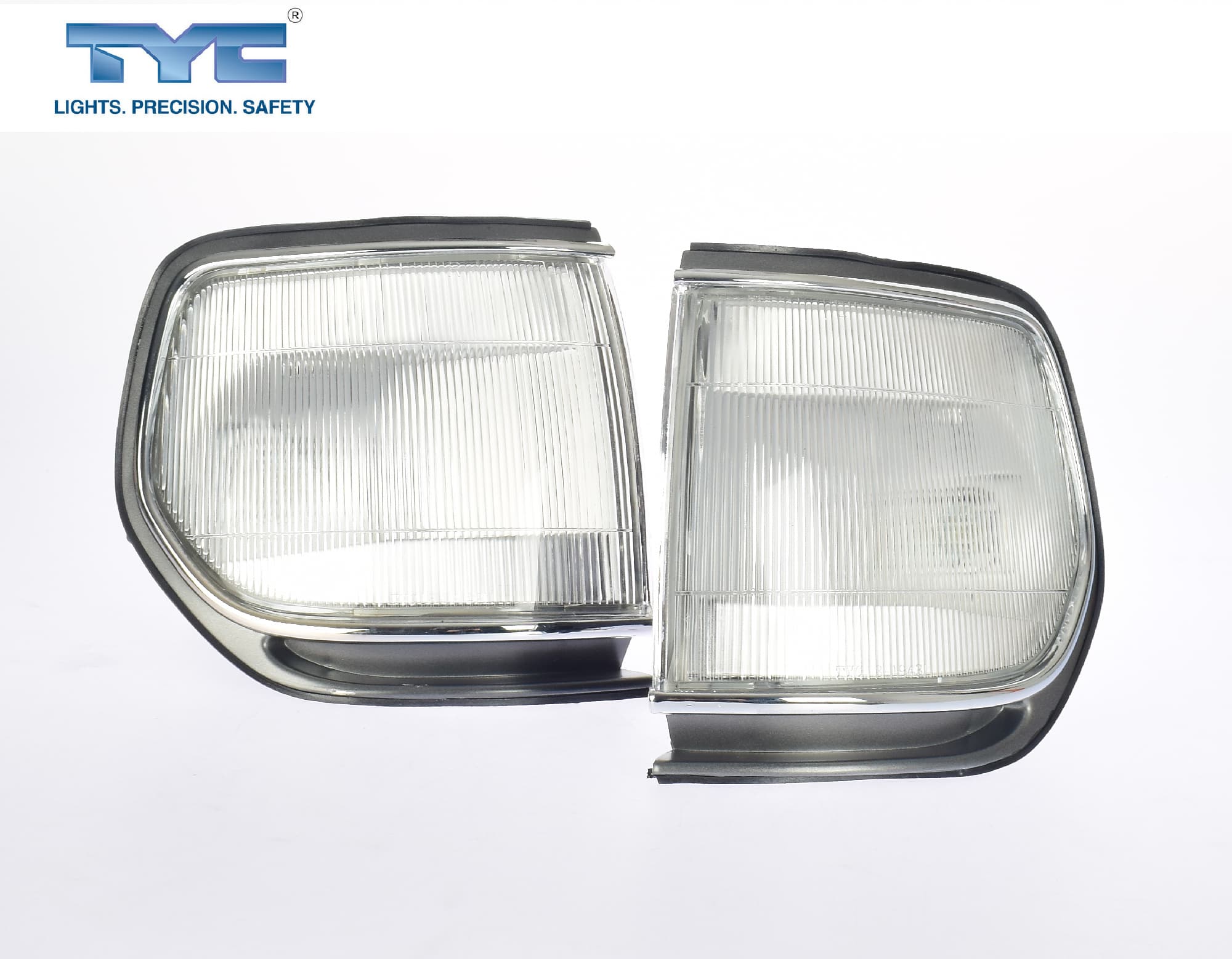 TYC Pair of LH+RH Corner Light LampToyota Landcruiser 80 Series 90~98 SAHARA