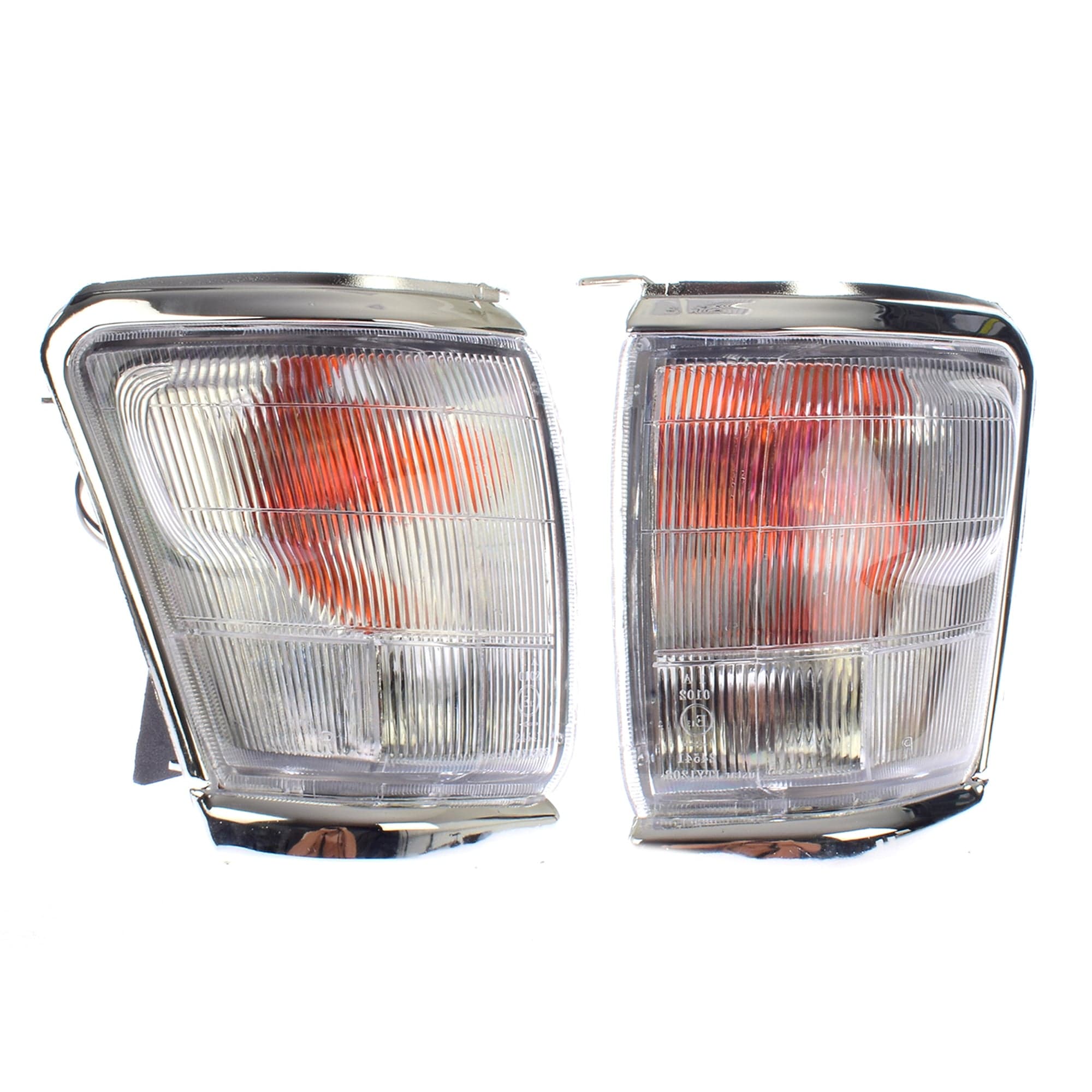 TYC Pair LH+RH Corner Light Lamp Chrome 1 socket For Toyota Hilux 97~01 *Emark